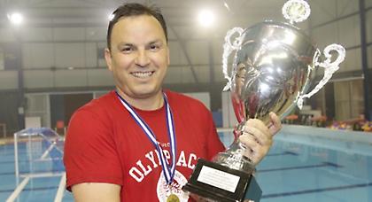 Δεν αλλάζει τον Βλάχο ο Ολυμπιακός!