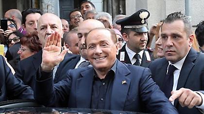 Μπερλουσκόνι: «Ποτέ δεν θα πουλήσω τη Μίλαν»