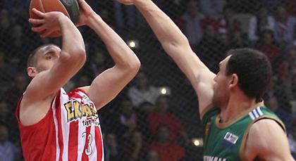 Λοτζέσκι: «Ας σφυρίζουν ό,τι θέλουν…»