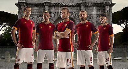 Η νέα «πανοπλία» της Ρόμα και η διαφήμιση με Μανωλά