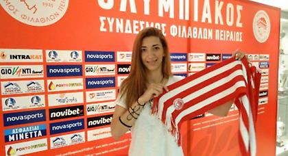 Στον Ολυμπιακό η Εμμανουηλίδου