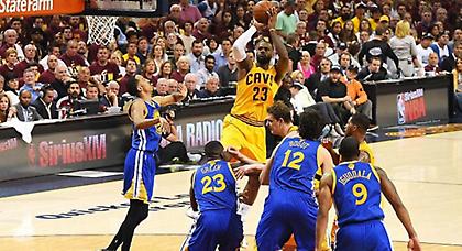 Απίστευτο ρεκόρ από Λεμπρόν