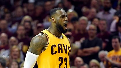 Μια ομάδα μόνος του ο Λεμπρόν