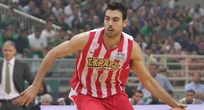 Σλούκας: «Να χαμηλώσουν οι τόνοι»