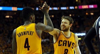 Λαβωμένοι, αλλά δεν το χάνουν