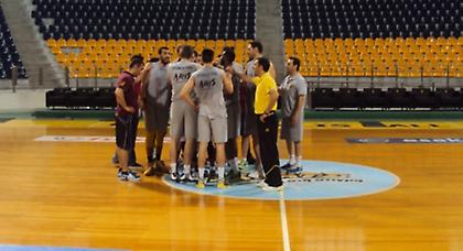 Ξανά στο γήπεδο