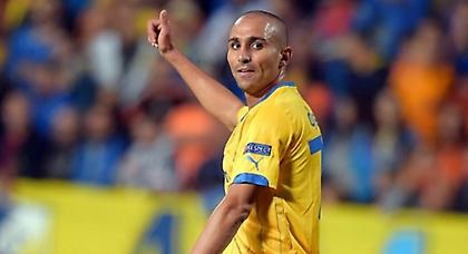 Μιλάει με ΑΠΟΕΛ ο Τζεμπούρ