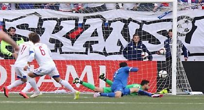 Δεν γίνεται για πάντα να καταστρέφεις το ποδόσφαιρο