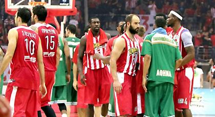 Ολυμπιακός και Παναθηναϊκός… από κοντά (video)