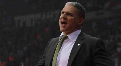 Μανωλόπουλος: «Δεν μας άφησε η διαιτησία…»