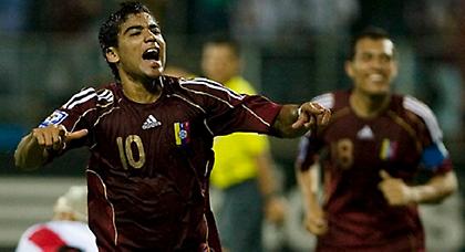 Η ΑΕΚ ψώνισε πριν αρχίσει το Copa America