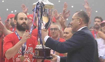 Η απονομή σε πρώτο πλάνο (video)