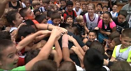 Πάρκερ... απ' το κέντρο (video)