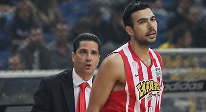 Σφαιρόπουλος: «Πολύ σημαντικός ο ρόλος του Σλούκα στην ομάδα»