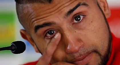 Τα δίνει όλα για να συγχωρεθεί ο Βιδάλ