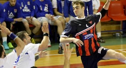 Έμεινε στη ΧΑΝΘ ο Καφαντάρης