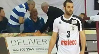 Έμεινε και ο Γκαράς