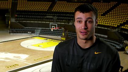 Συμπαίκτες τους αυτοί που τους έβριζαν