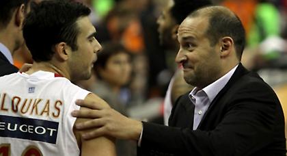 Σε εξέλιξη το ραντεβού Σλούκα - Αγγελόπουλου