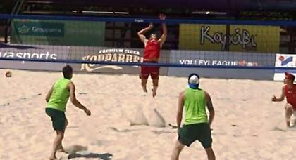 Στην άμμο και οι επαγγελματίες