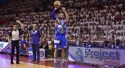 Κρατάει Λόγκαν η Σάσαρι