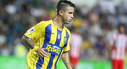 Ένας «φακίρης» χορεύει στην βροχή!