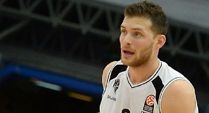 Στρέφεται ξανά σε Μέκελ η Μακάμπι