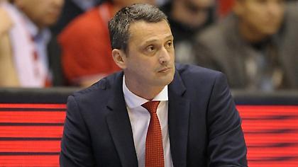 Ανανέωσε με Ράντονιτς ο Ερυθρός Αστέρας