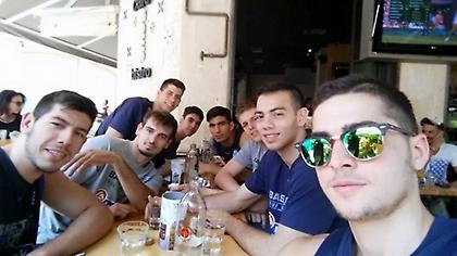 Χαλάρωμα με καφεδάκι για τους Εφήβους