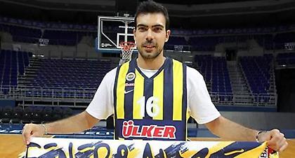 Σλούκας: «Αγαπώ τον Ολυμπιακό, αλλά ο κύκλος έκλεισε…»