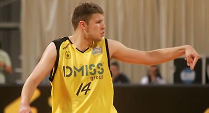 Πρόταση Άρη σε Βεζένκοφ!