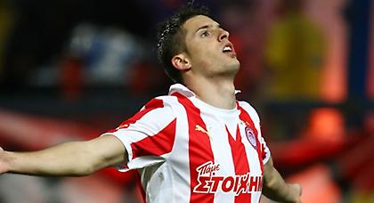 Άντε να εκτεθώ με τη βοήθεια της κυρίας!