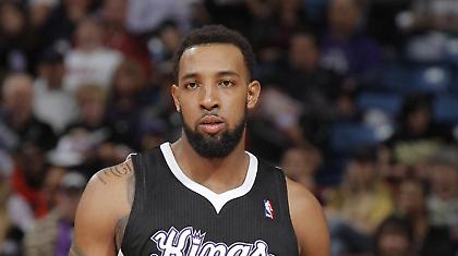 Στους Νικς ο Ντέρικ Γουίλιαμς