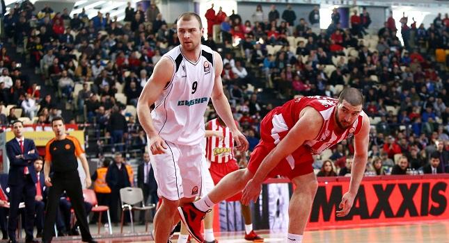 Μία «ανάσα» από την Ούνιξ ο Παραχούσκι!