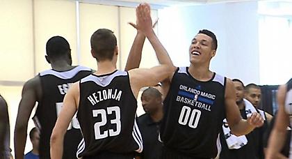 «Τρελαίνει» κόσμο ο Χεζόνια! (video)