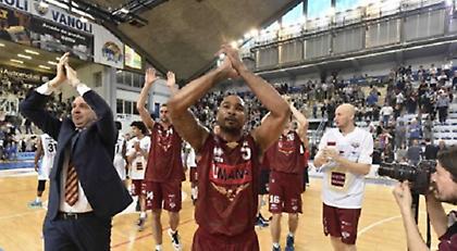 Ανανέωσε με Βενέτσια ο Γκος