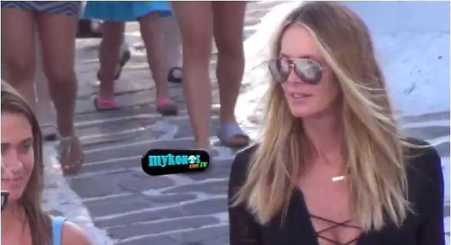 Τα «σπάει» στη Μύκονο η Ελ Μακ Φέρσον