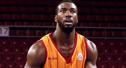 «Σφήνα» Μιλάνο για Γιανγκ, αλλά…