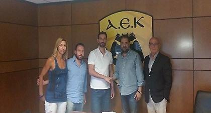 Υπέγραψε στην ΑΕΚ ο Αλεξόπουλος