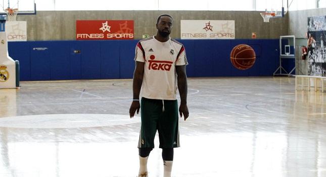 Μένει οριστικά στη Ρεάλ ο Ρίβερς