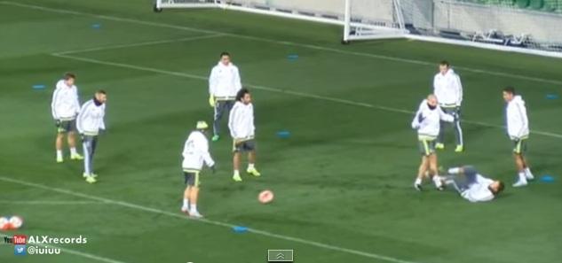 «Θέρισε» τον Κριστιάνο ο Πέπε (video)