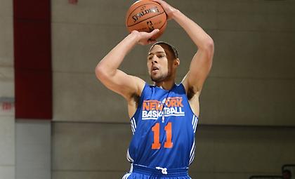 Στη Βαρέζε ο αδερφός του Κλέι Τόμπσον