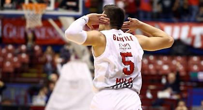 Ανανέωσε ο Τζεντίλε