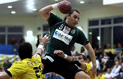 Έμεινε ο «στρατηγός»