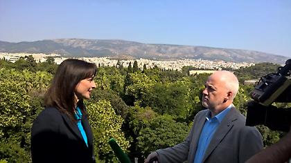 Μπαράζ συνεντεύξεων Κουντουρά σε ξένα μέσα ενημέρωσης