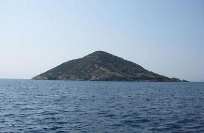 Στον Τζόνι Ντεπ η νησίδα Στρογγυλό στην Πάτμο