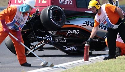 Ατύχημα στα δοκιμαστικά για Πέρεθ (video)