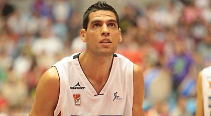 Κοντά σε Μάβερικς ο Μεζρί