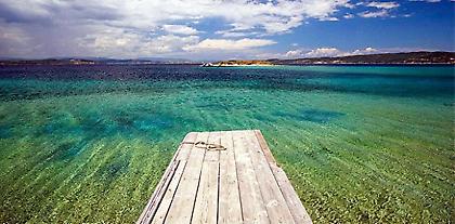 Χορεύοντας και τραγουδώντας στη Μεγάλη Άμμο