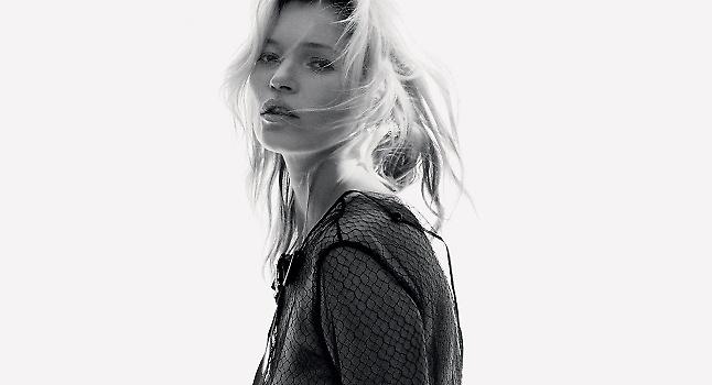 H τόπλες φωτογράφηση της Kate Moss